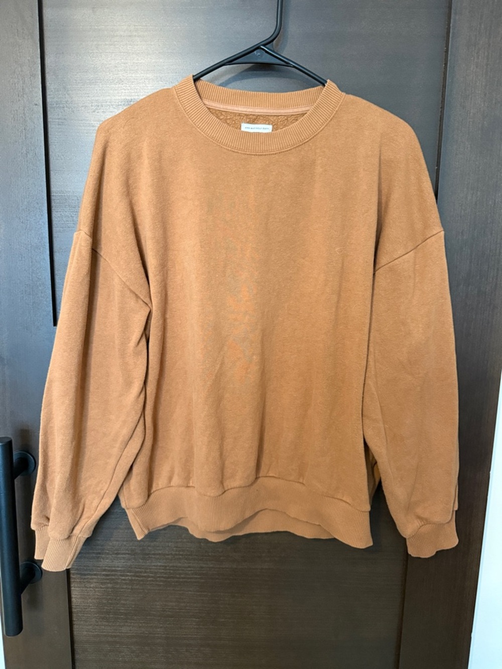 Women’s Crewneck Sweater in Warm Caramel Brown